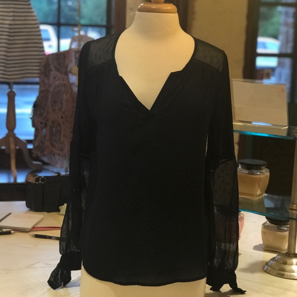 NWT 41 Hawthorne SHEER BLOUSE Shirt Top Navy Blue